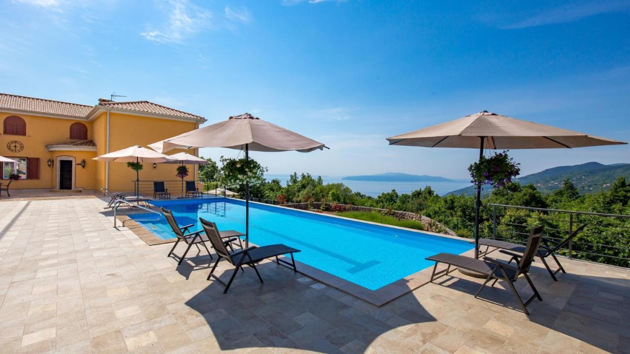 Apartments Villa Bv Opatija Zewnętrze zdjęcie