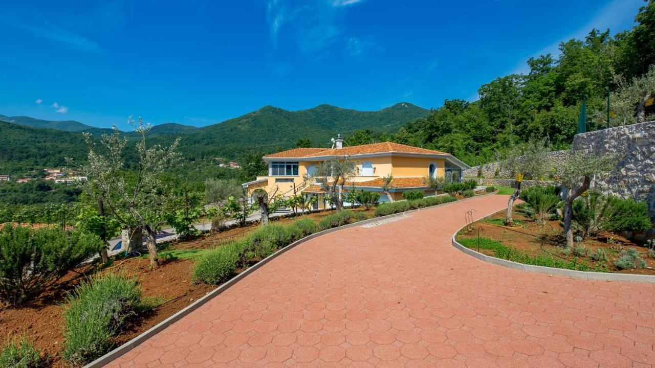 Apartments Villa Bv Opatija Zewnętrze zdjęcie